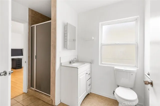 $5,500 | 12329 Burton Street, North Hollywood, CA 91605