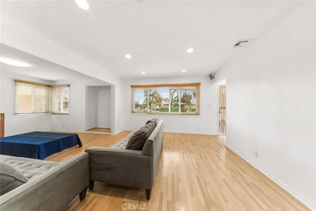 $5,500 | 12329 Burton Street, North Hollywood, CA 91605