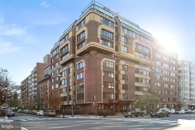 $580,000 | 1245 13th Street Northwest, Unit 606, Washington, DC 20005