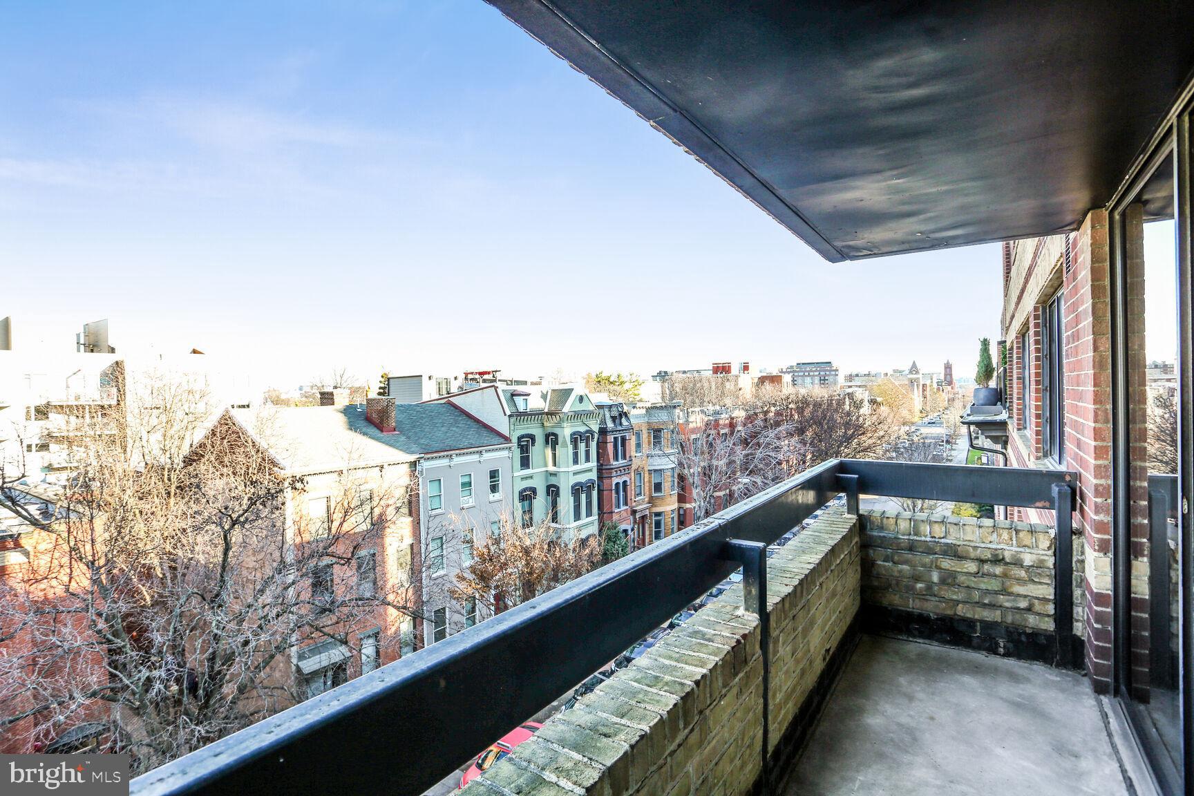 1245 13th Street Northwest, Unit 606 Washington, DC 20005 - Photo 6 of 33 a view of city from balcony