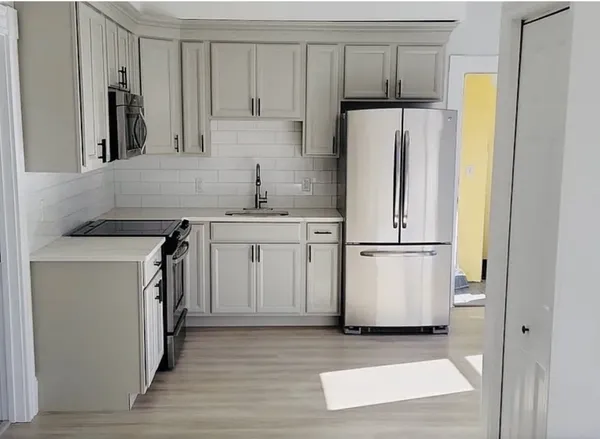 $3,200 | 22-24 Main Street, Unit 2, North Andover, MA 01845