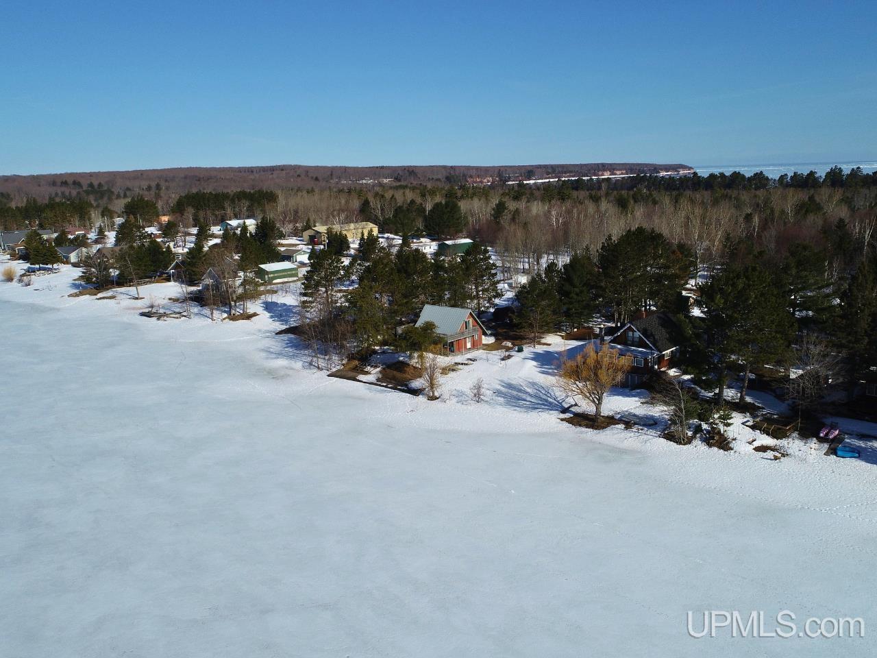 3803 West Co Road Big Bay, MI 49808 - Photo 7 of 35