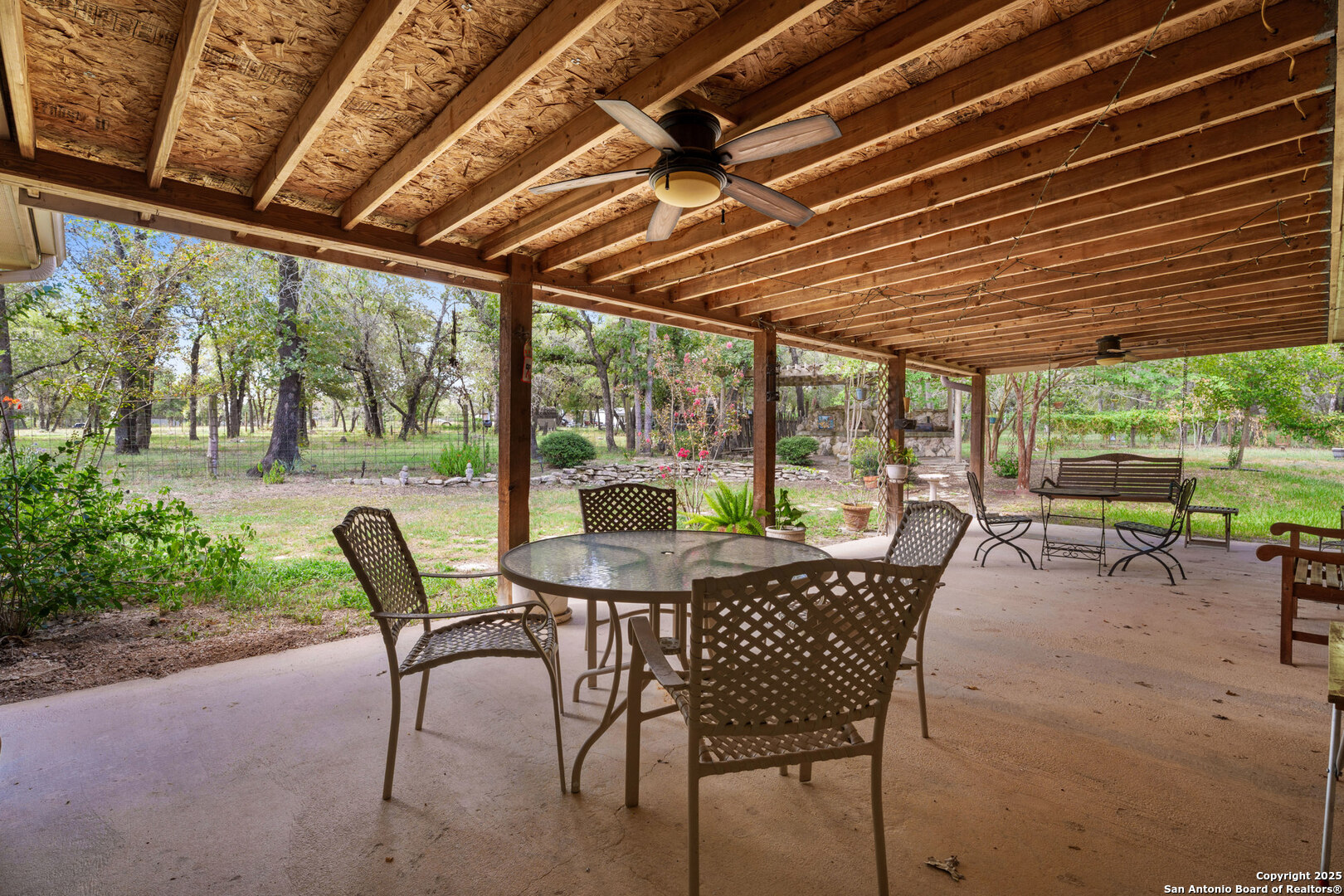 253 Hickory La Vernia, TX 78121 - Photo 26 of 40