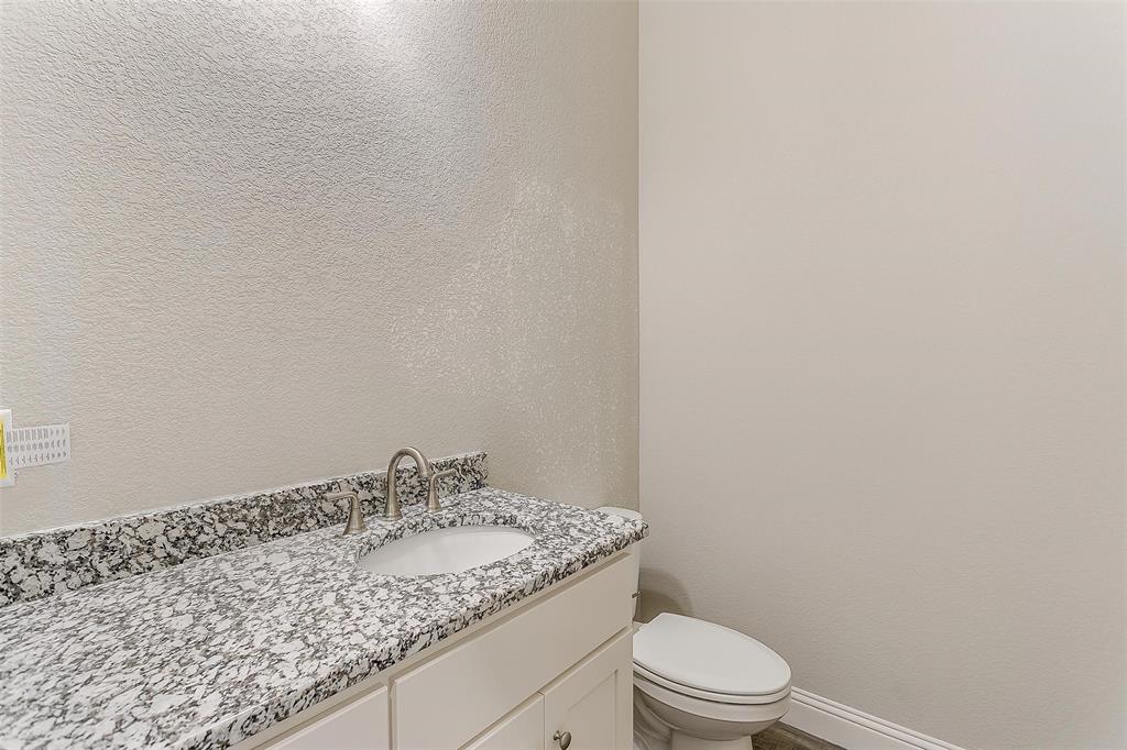 1014 Gonzollas Road Springtown, TX 76082 - Photo 28 of 32 Gallery Image 28