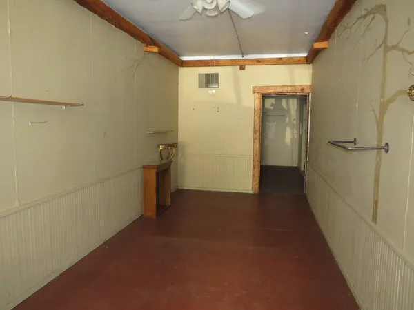 $490,000 | 110-112 West Washington Street, Morris, IL 60450