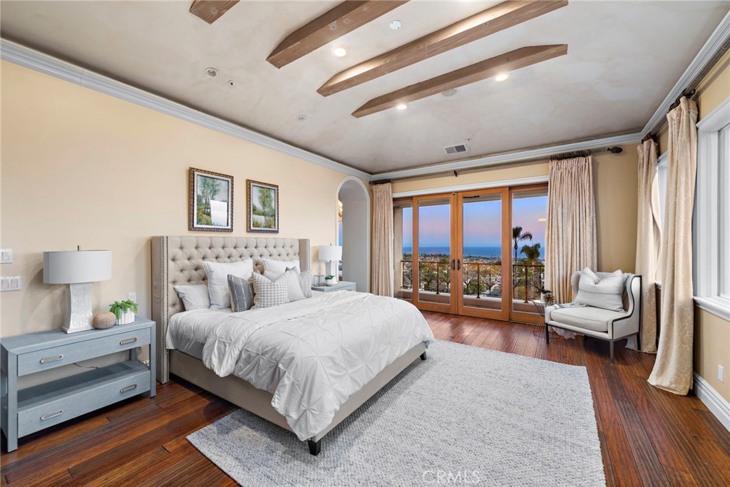 2009 Via Teca San Clemente, CA 92673 - Photo 28 of 52 Primary bedroom