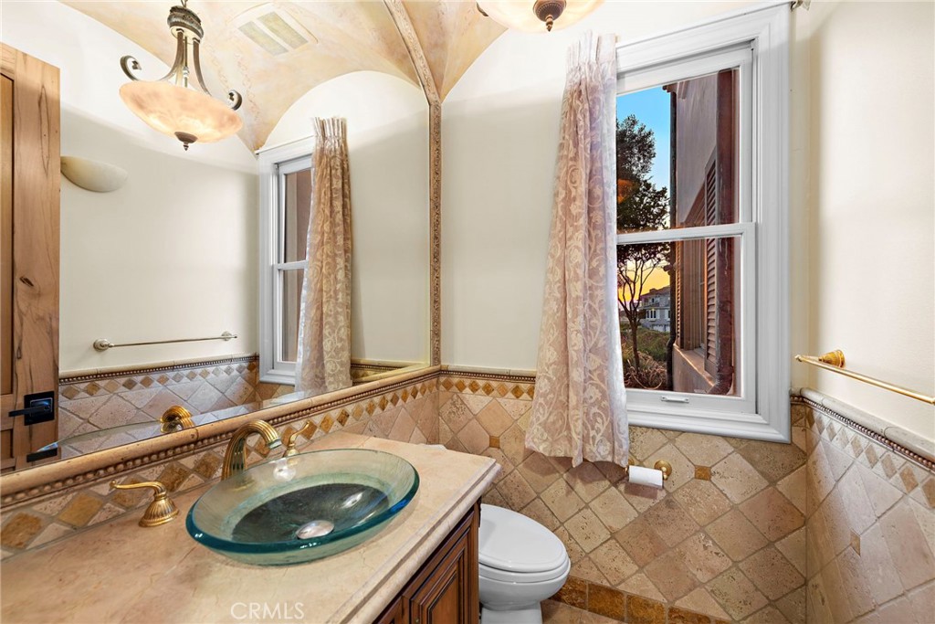 2009 Via Teca San Clemente, CA 92673 - Photo 38 of 52