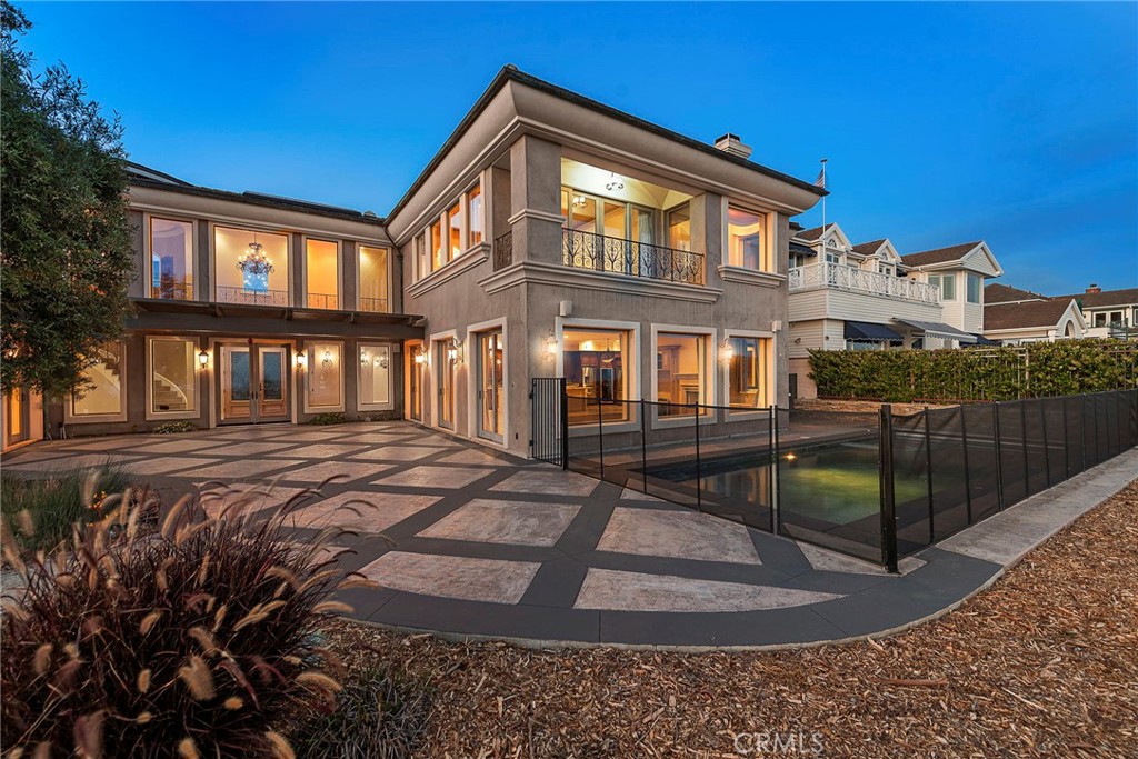 2009 Via Teca San Clemente, CA 92673 - Photo 9 of 52 a view of a house with entertaining space