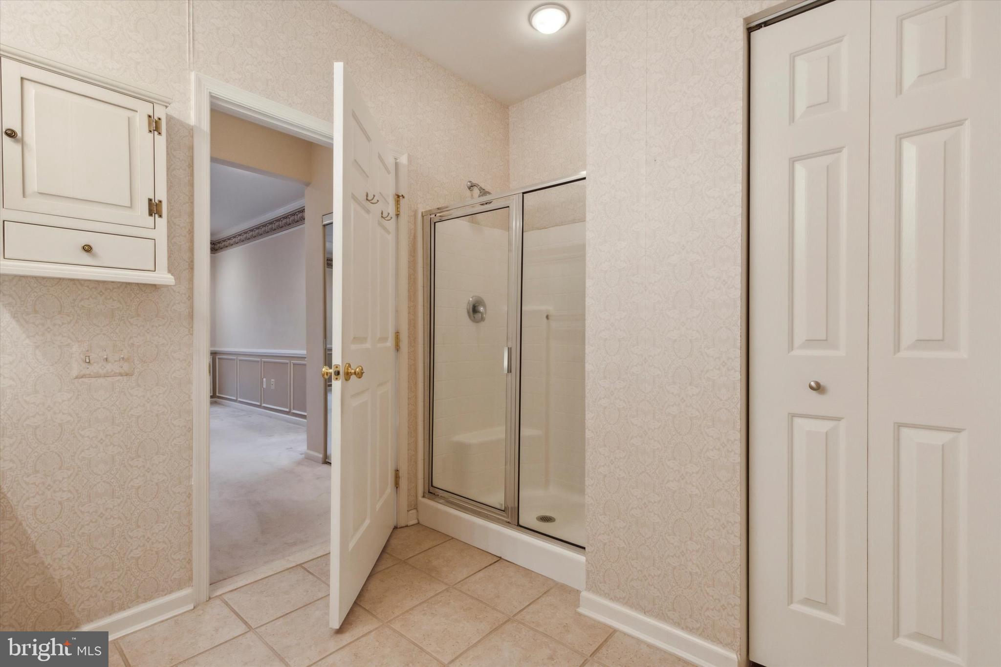200 Beech Boulevard, Unit 101 Warrington, PA 18976 - Photo 22 of 25 PRIMARY SHOWER