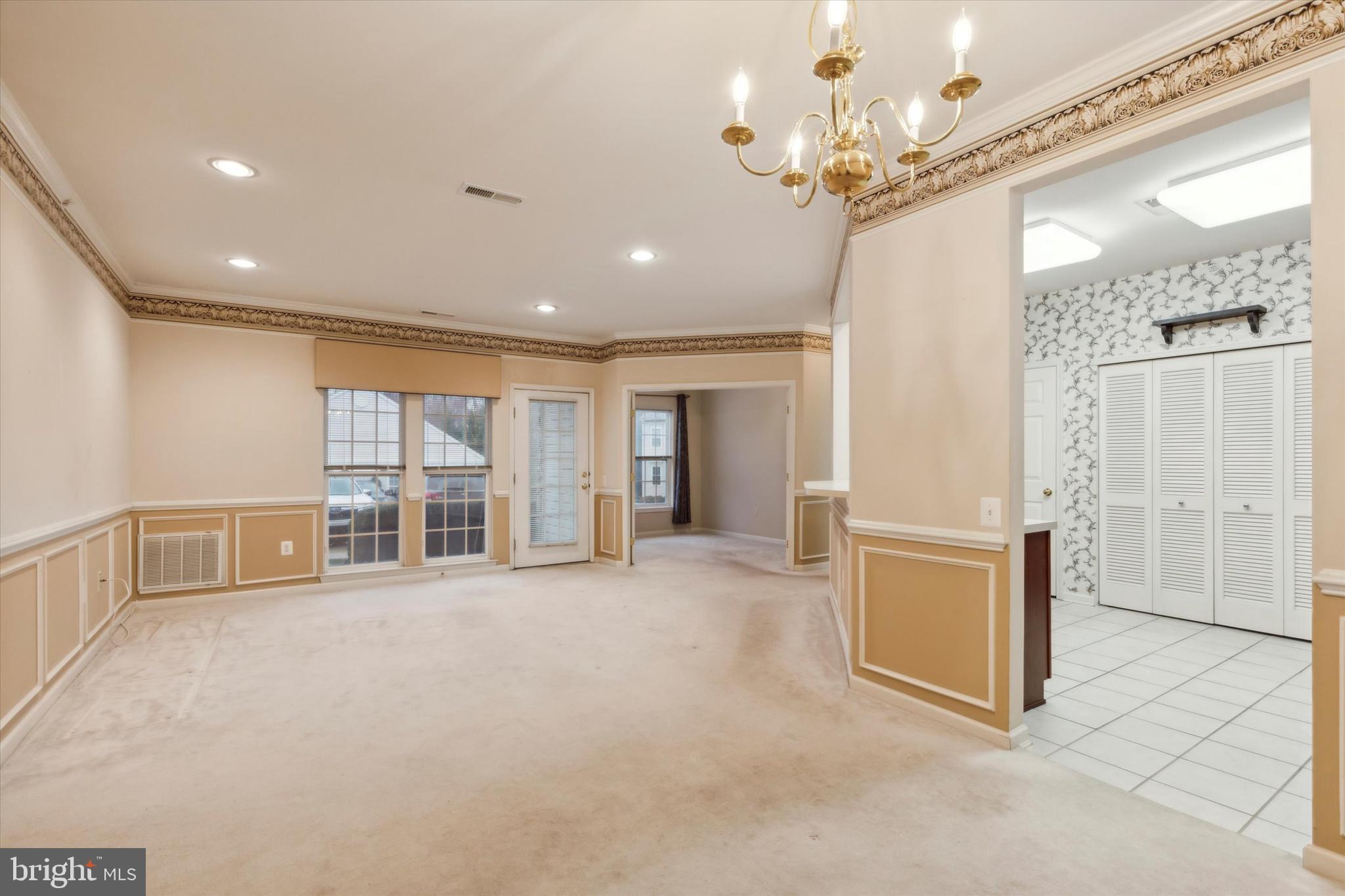 200 Beech Boulevard, Unit 101 Warrington, PA 18976 - Photo 8 of 25 DINING AREA