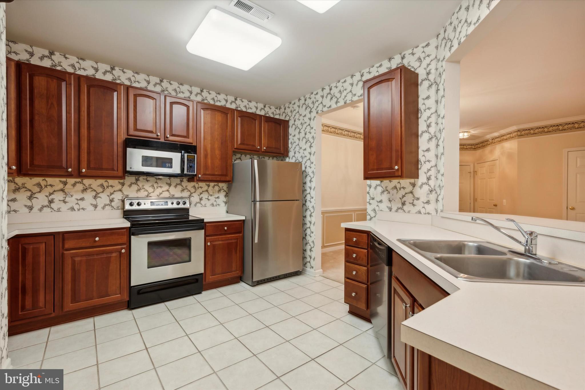 200 Beech Boulevard, Unit 101 Warrington, PA 18976 - Photo 10 of 25 KITCHEN