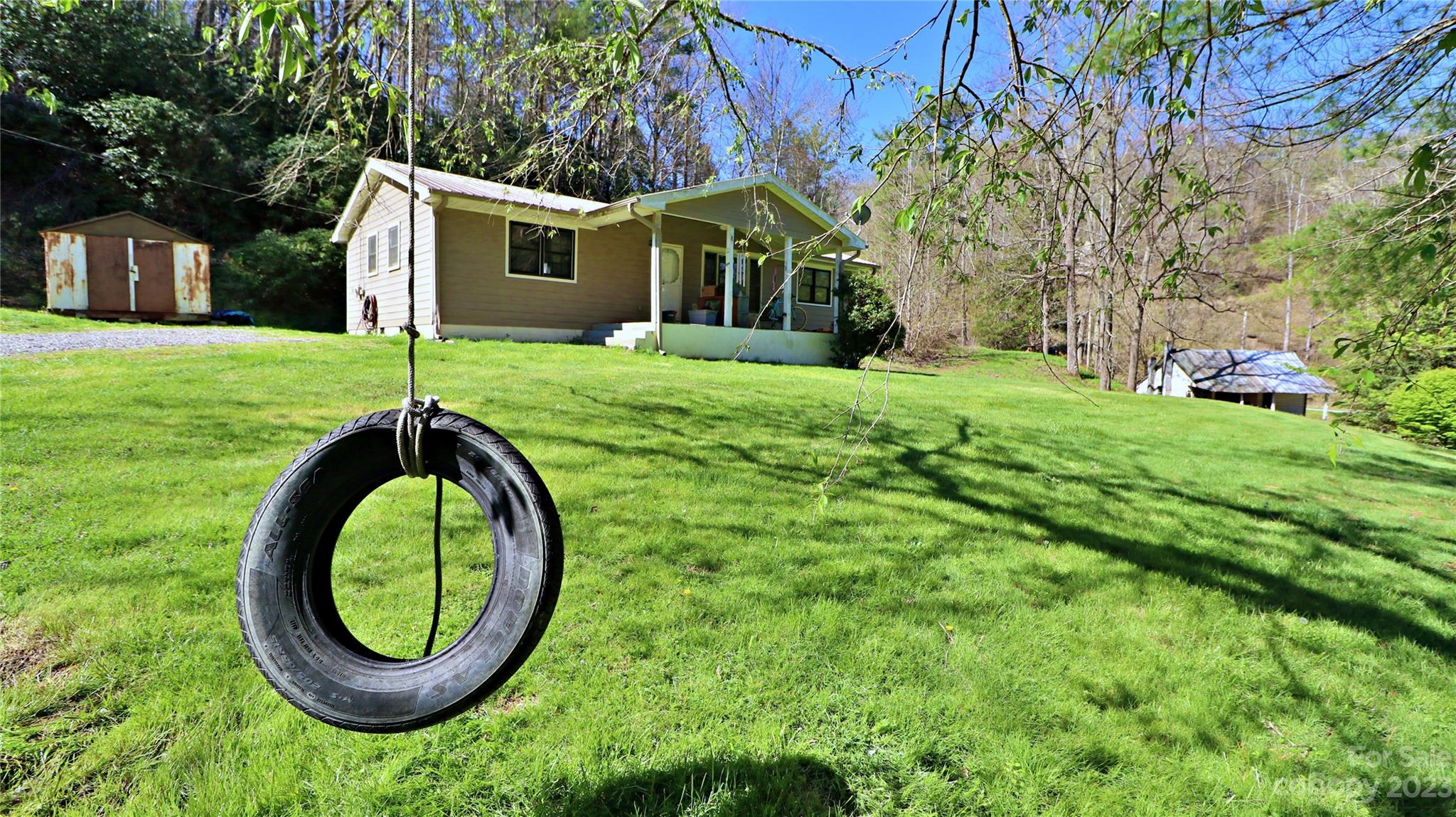 70 Laurel Branch Road Marshall, NC 28753 - Photo 1 of 42 Gallery Image 1