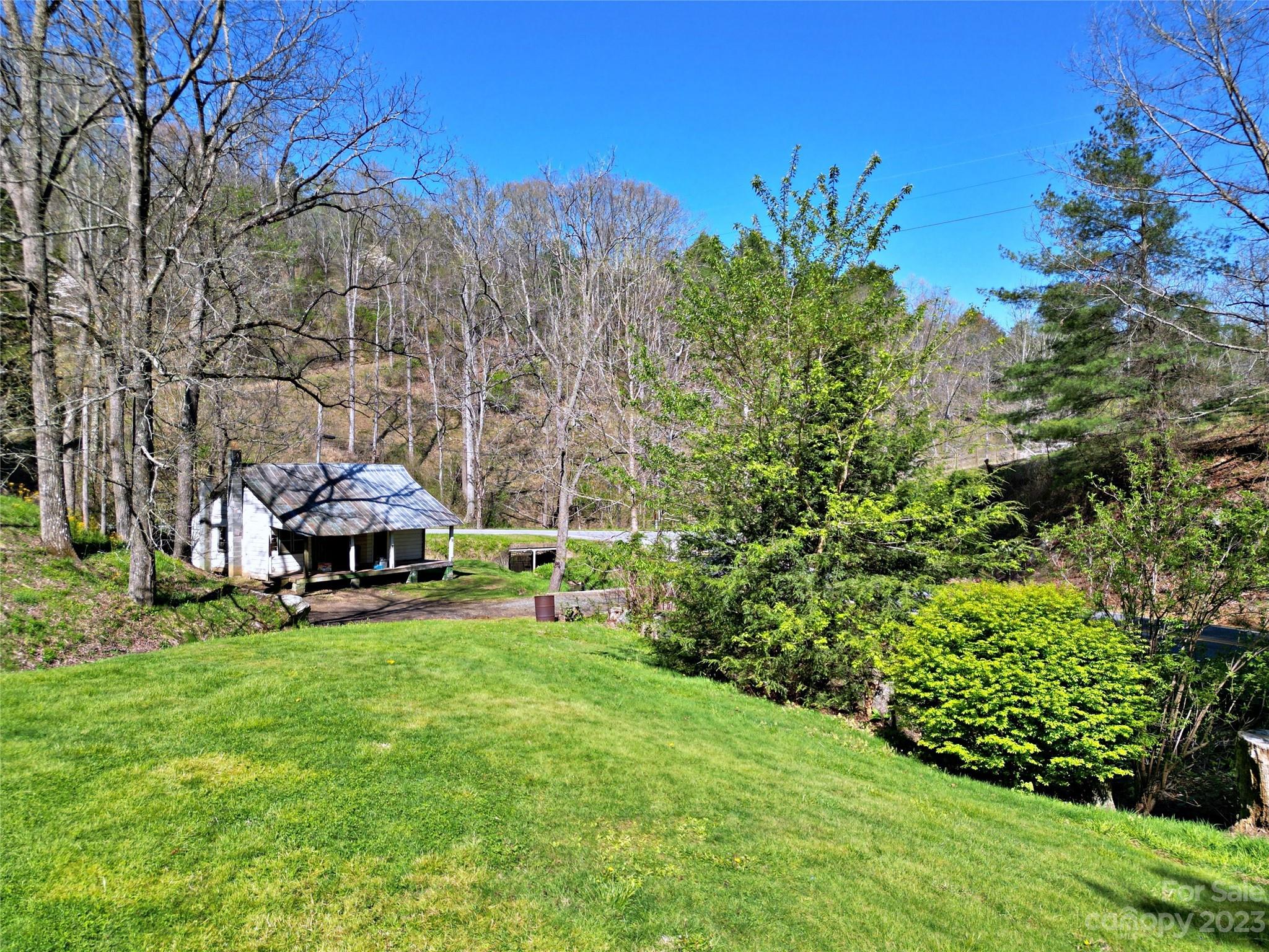 70 Laurel Branch Road Marshall, NC 28753 - Photo 36 of 42 Gallery Image 36
