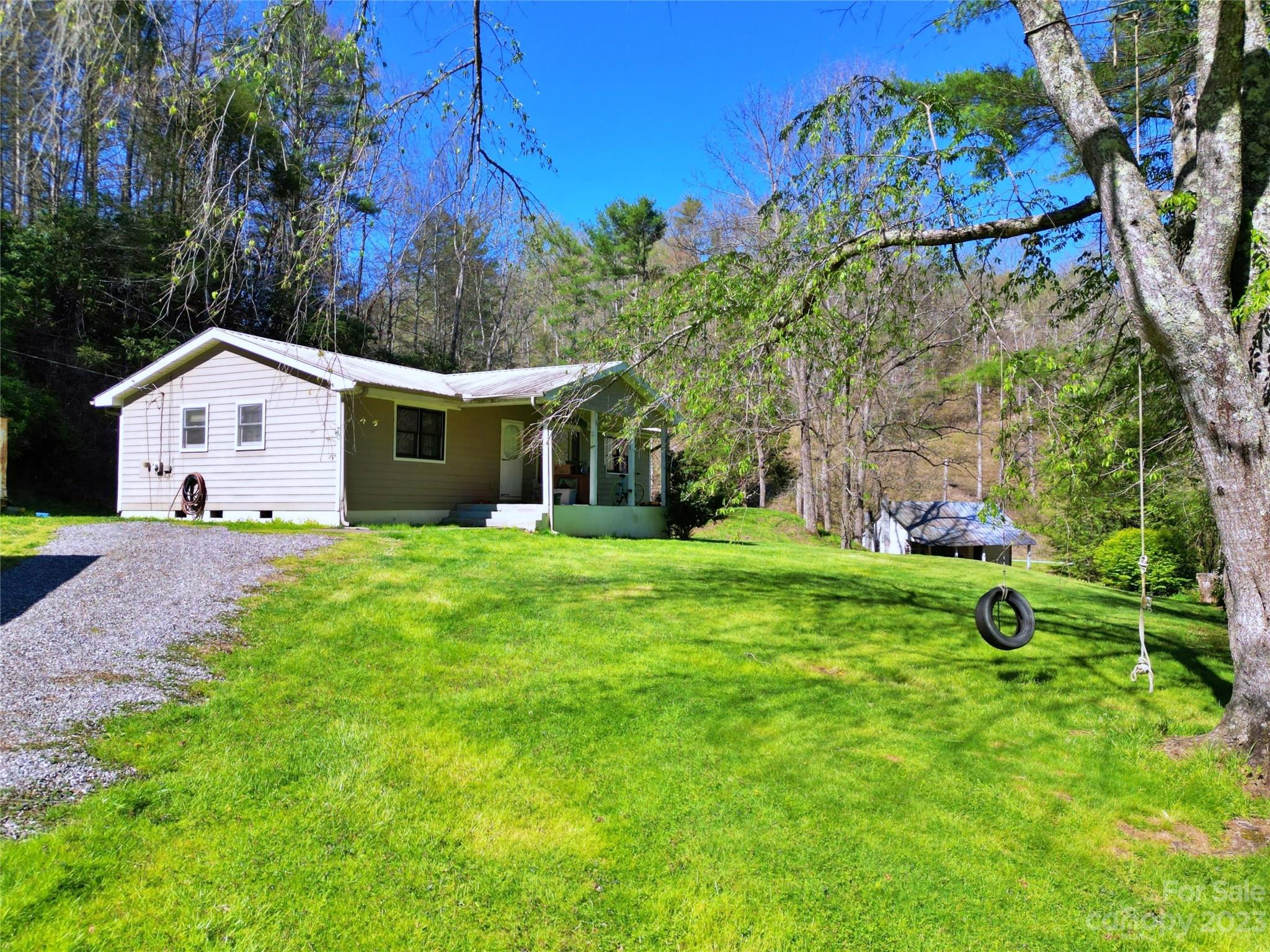 70 Laurel Branch Road Marshall, NC 28753 - Photo 7 of 42 Gallery Image 7