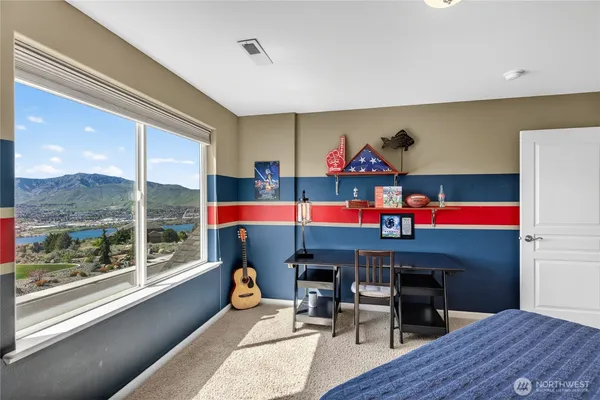 $769,500 | 2620 Fancher Landing, East Wenatchee, WA 98802