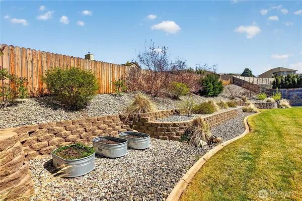 $769,500 | 2620 Fancher Landing, East Wenatchee, WA 98802