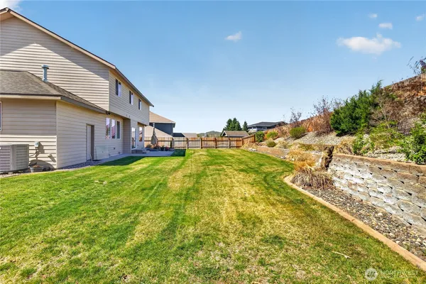 $769,500 | 2620 Fancher Landing, East Wenatchee, WA 98802
