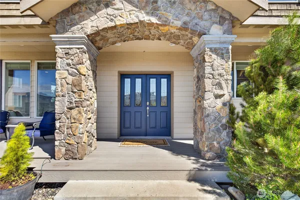 $769,500 | 2620 Fancher Landing, East Wenatchee, WA 98802