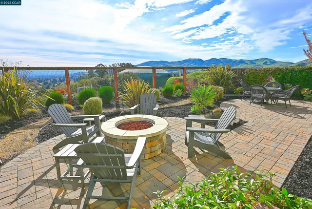 a outdoor view with a sitting space