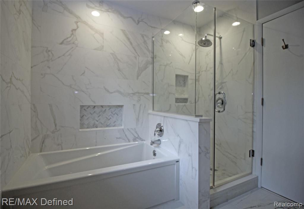 205 West Hamlin Road Rochester Hills, MI 48307 - Photo 17 of 23