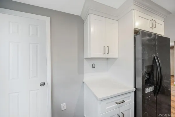 $499,999 | 28 Dale Avenue, Riverhead, NY 11901