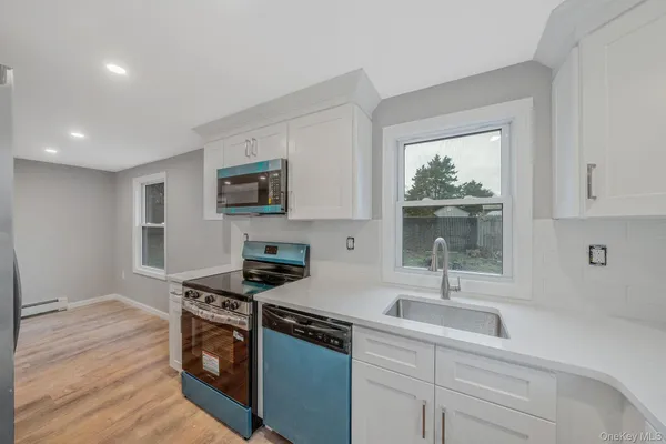 $499,999 | 28 Dale Avenue, Riverhead, NY 11901