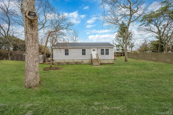 $499,999 | 28 Dale Avenue, Riverhead, NY 11901