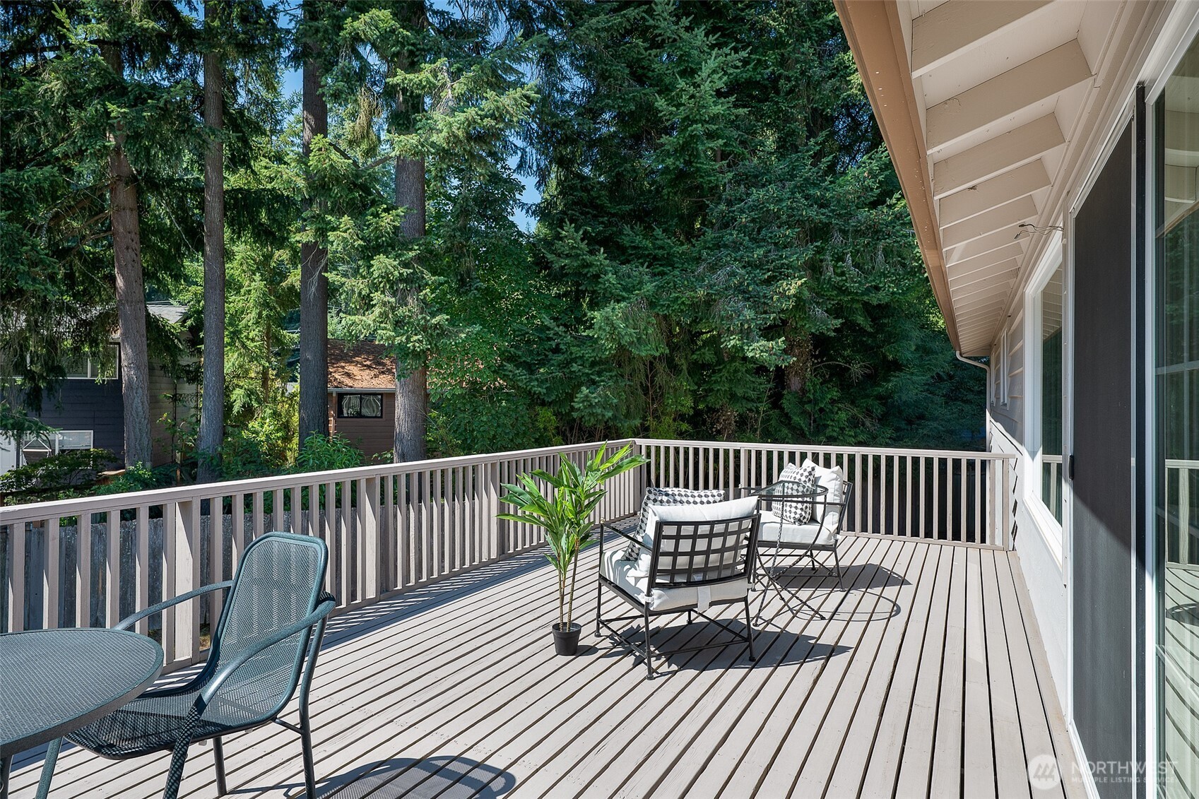 9804 241st Place Southwest Edmonds, WA 98020 - Photo 31 of 39