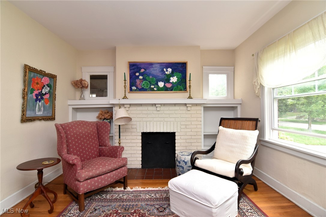 3161 Coleridge Road Cleveland, OH 44118 - Photo 4 of 21