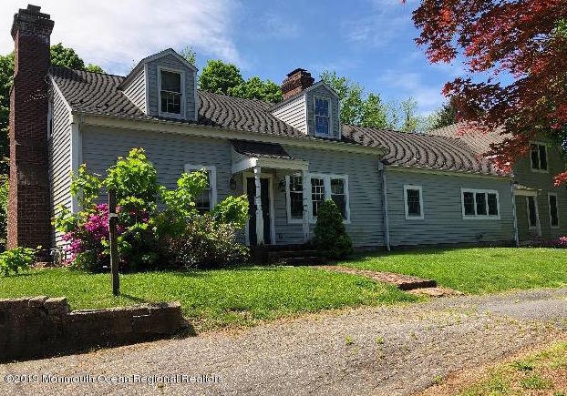 574 E Road Belford, NJ 07718 - Photo 1 of 19 D0AC83AA-418F-4B6B-A360-ACC59F32CAE8