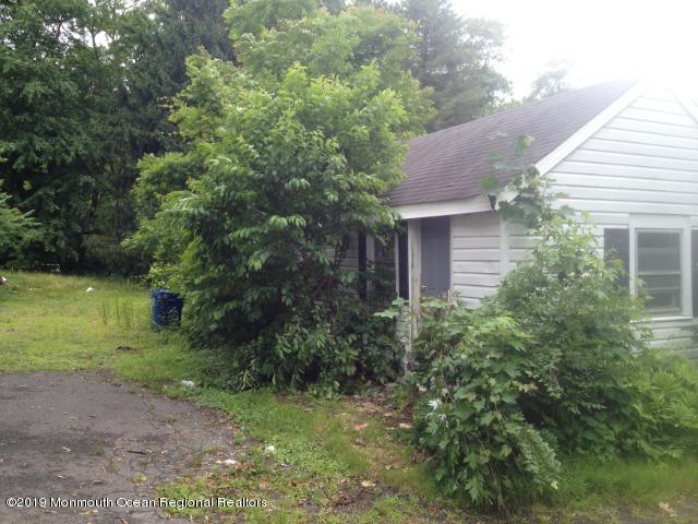 574 E Road Belford, NJ 07718 - Photo 8 of 19 Shed2 Photo 2
