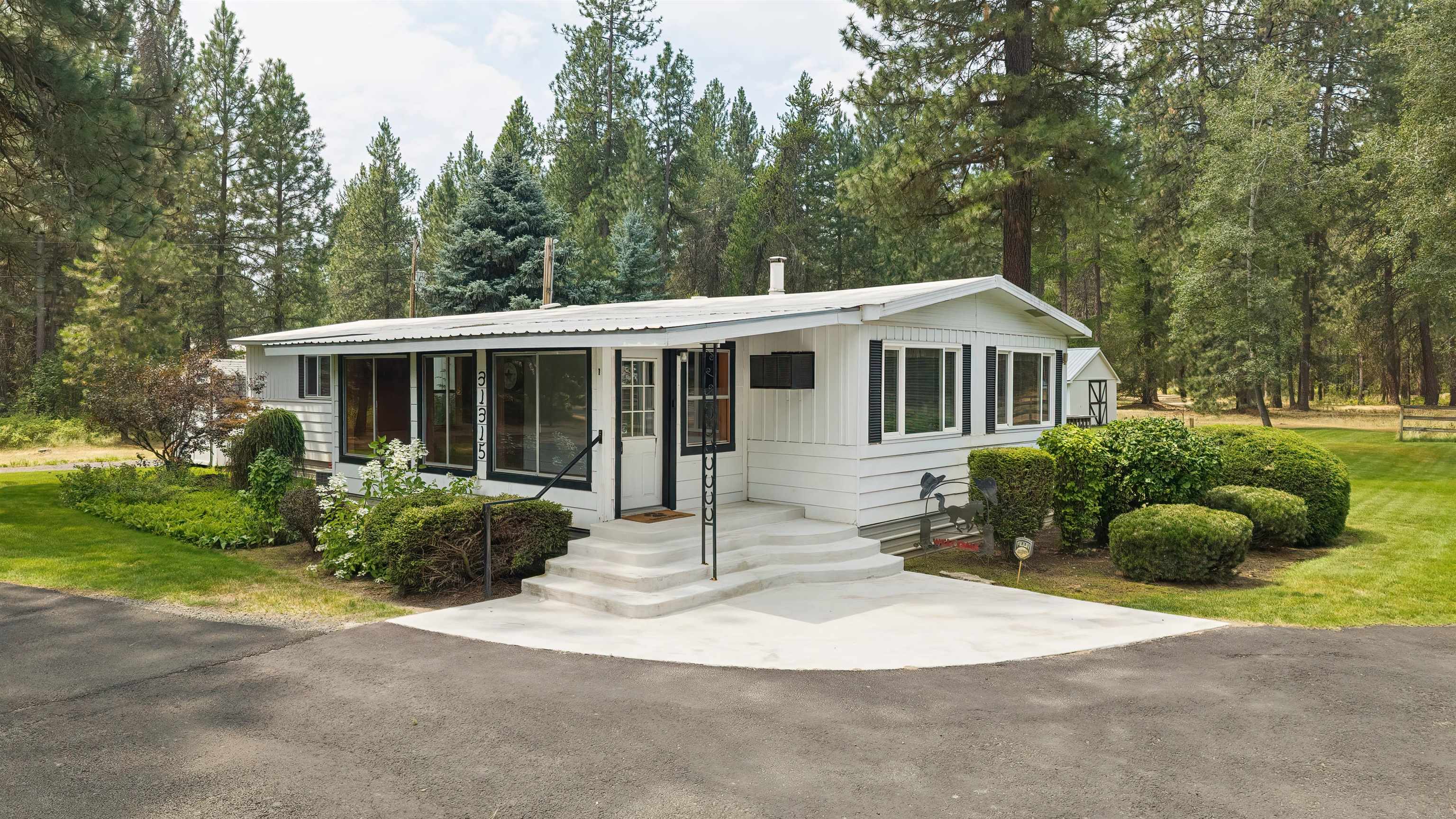 31315 North Cedar Road Deer Park, WA 99006 - Photo 1 of 50 Gallery Image 1
