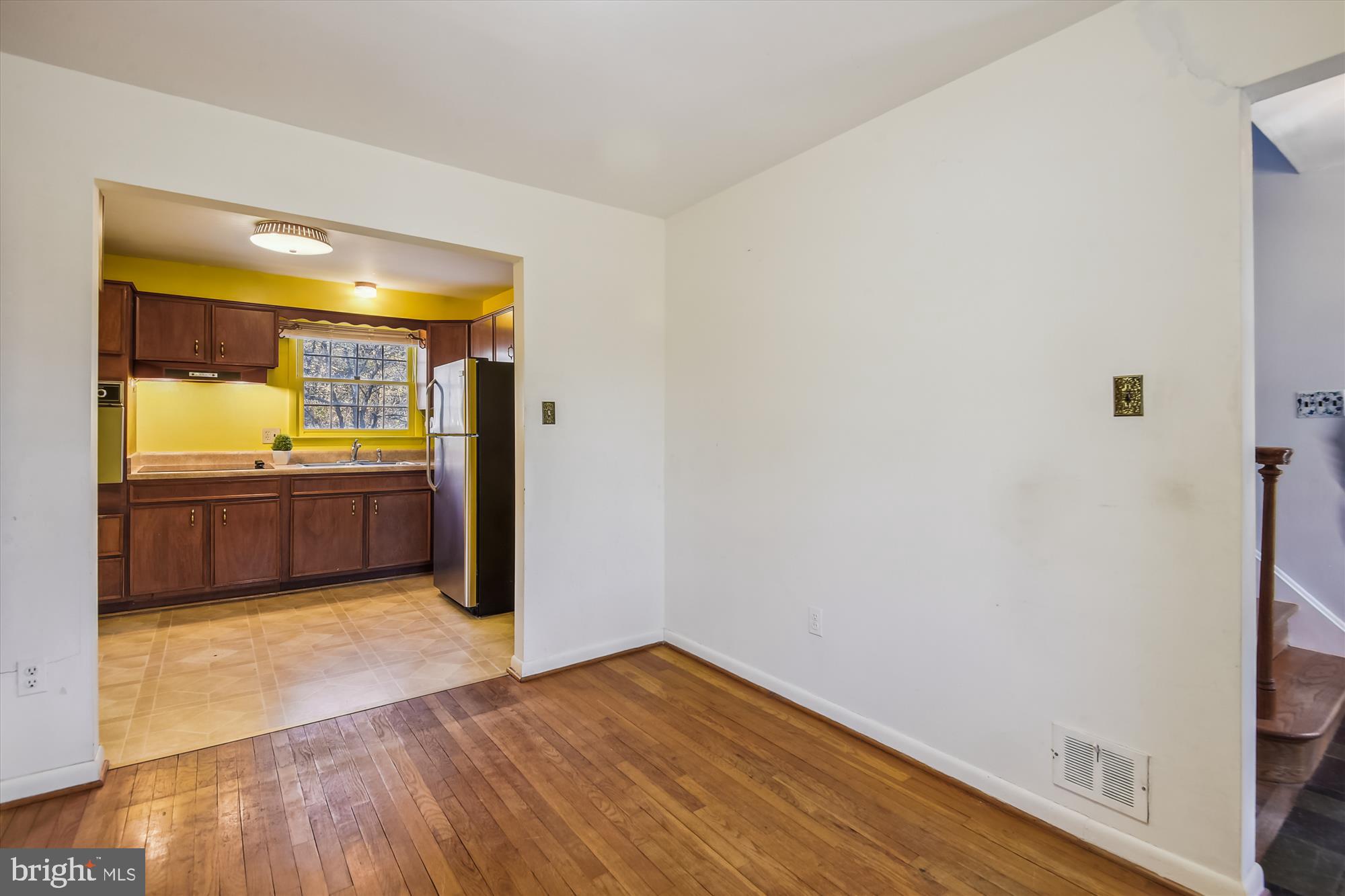 9589 Meetze Road Midland, VA 22728 - Photo 16 of 54 Dining to kitchen