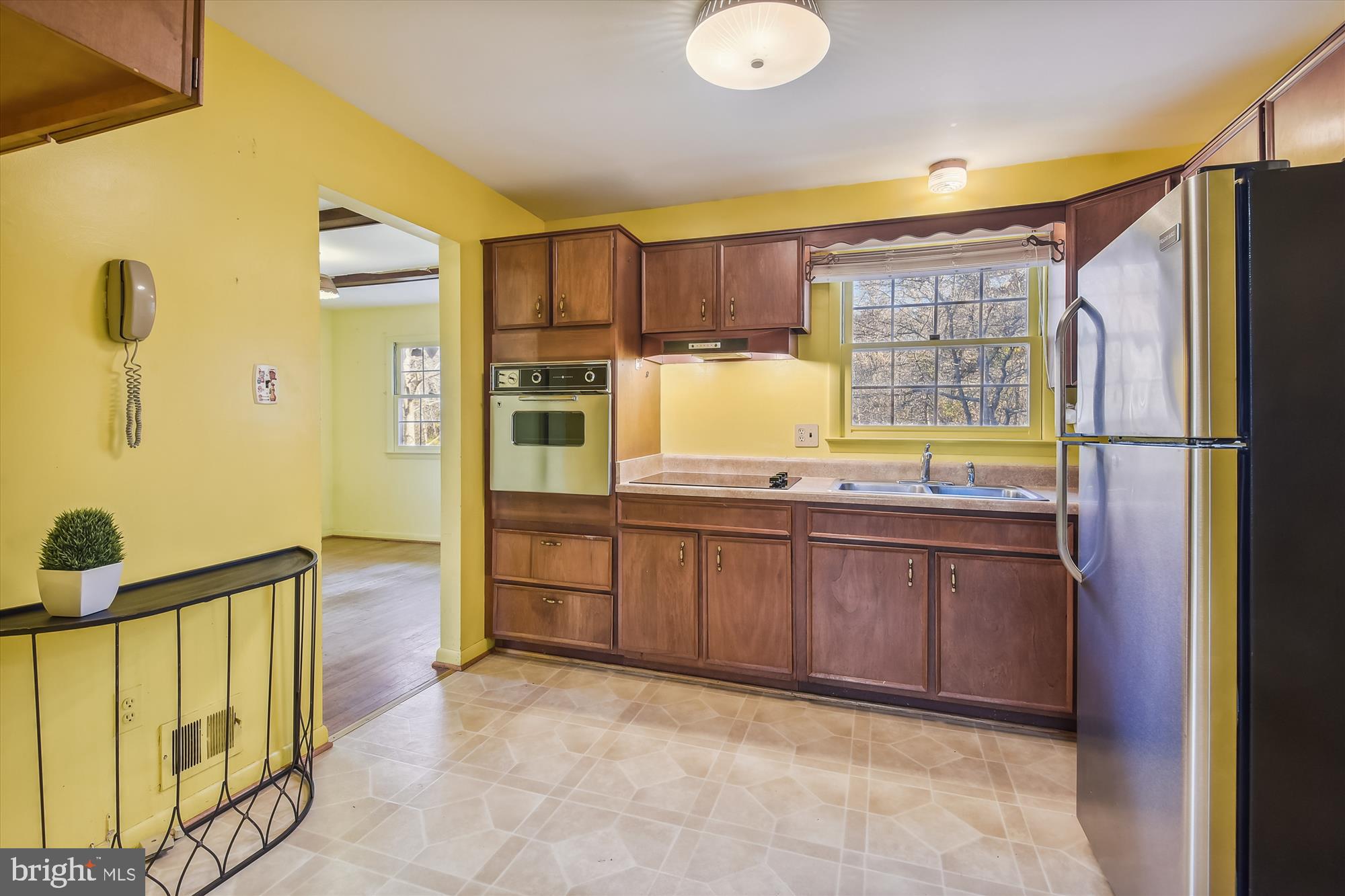 9589 Meetze Road Midland, VA 22728 - Photo 19 of 54 Kitchen