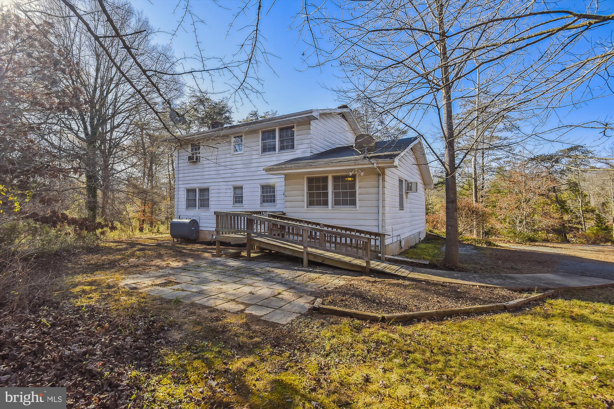 9589 Meetze Road Midland, VA 22728 - Photo 7 of 54 Back of home and patio