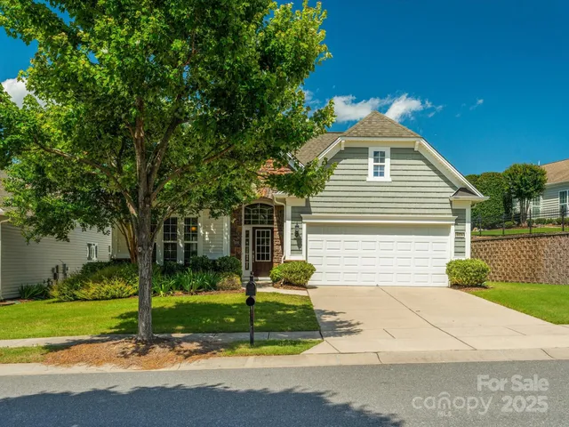 $597,000 | 8036 Crater Lake Drive, Fort Mill, SC 29707