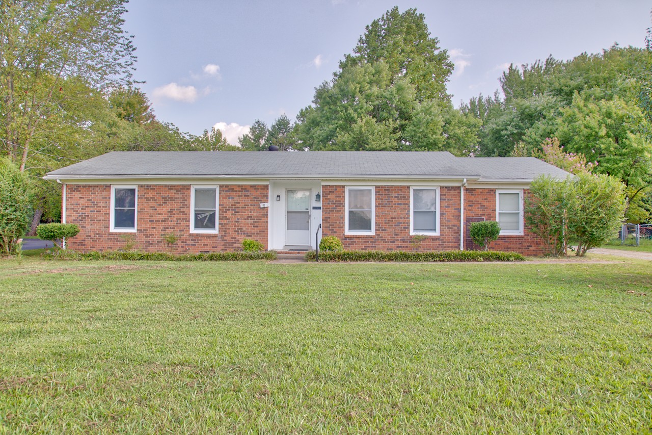 3852 Sulphur Springs Road Murfreesboro, TN 37129 - Photo 1 of 18 Gallery Image 1