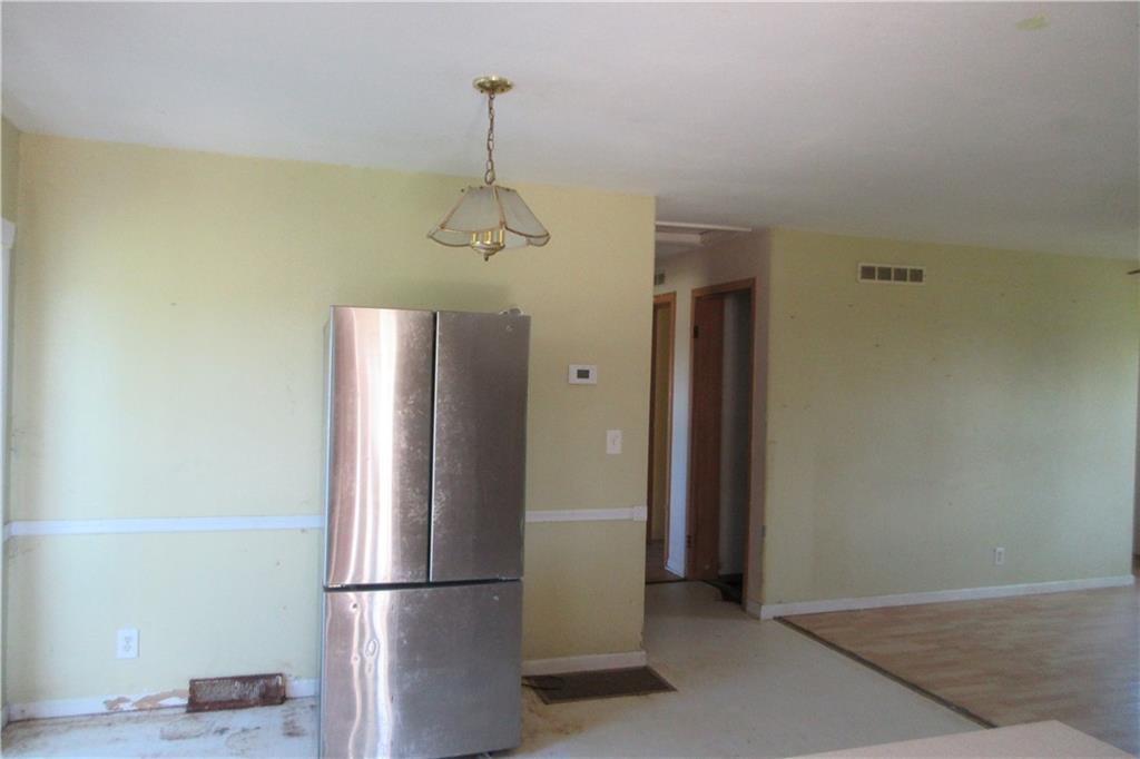37780 Pleasant Valley Road Lane, KS 66042 - Photo 13 of 16 Gallery Image 13