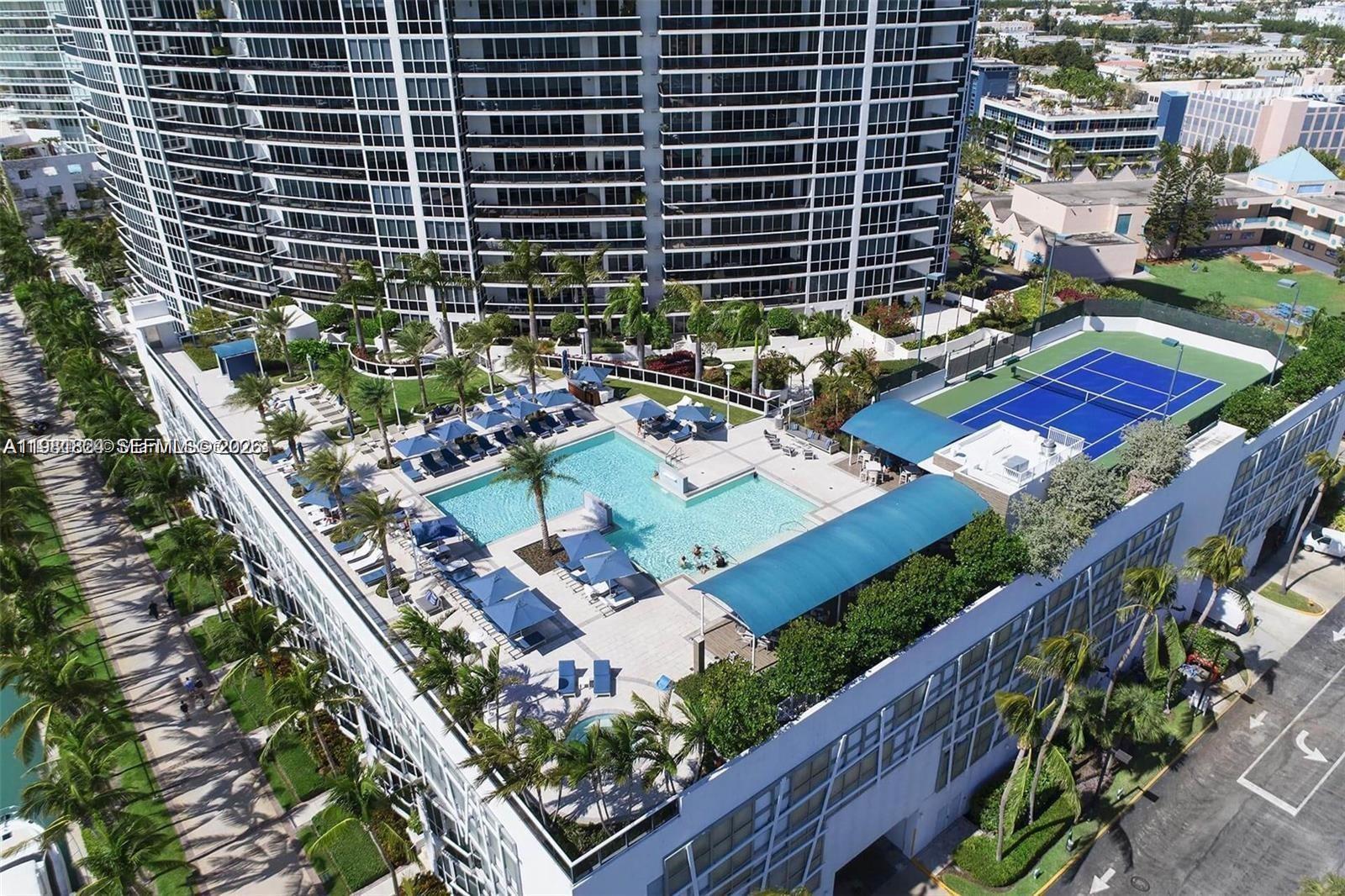 400 Alton Road, Unit 407 Miami Beach, FL 33139 - Photo 20 of 20