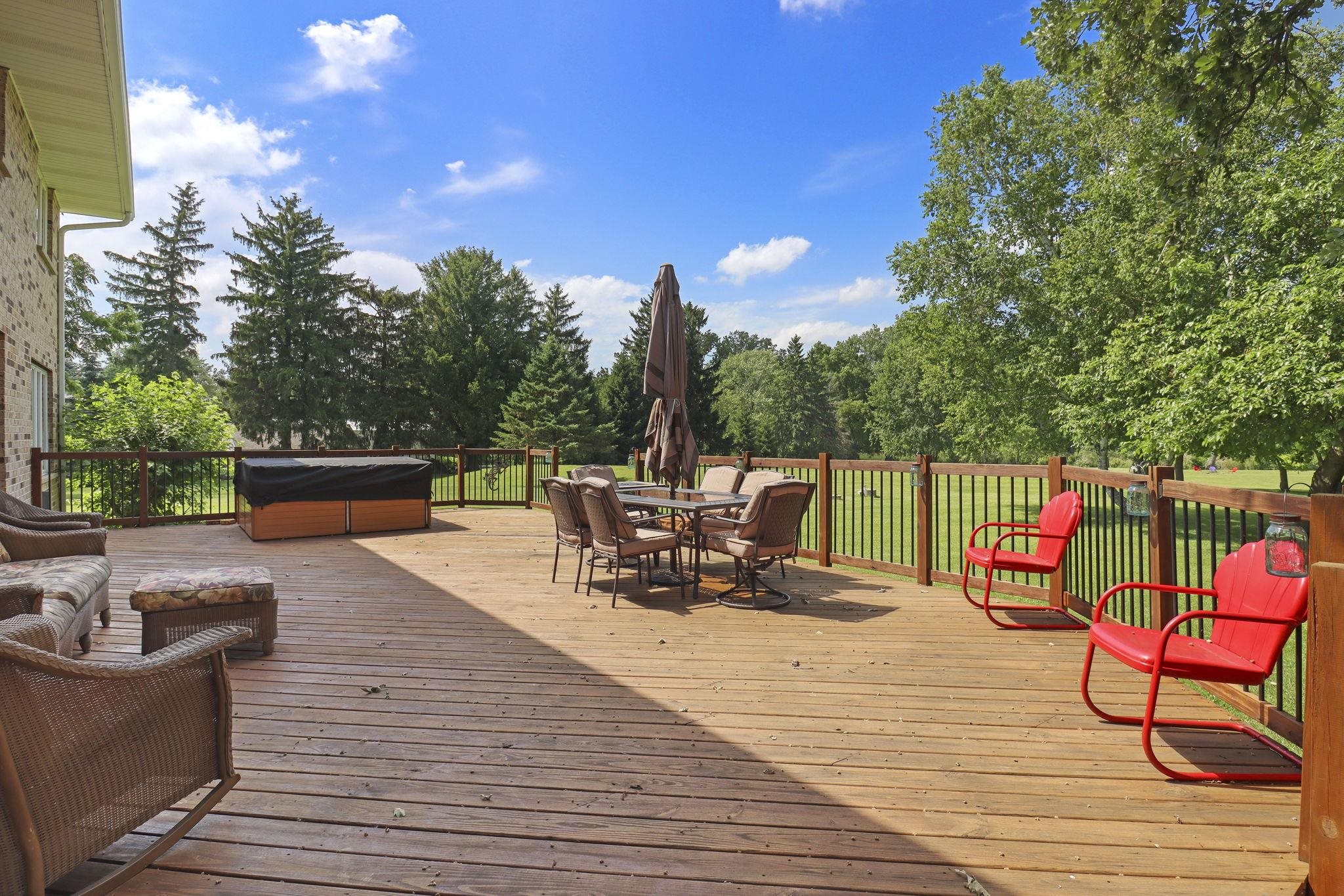 15314 Ives Grove Road Yorkville, WI 53182 - Photo 31 of 36