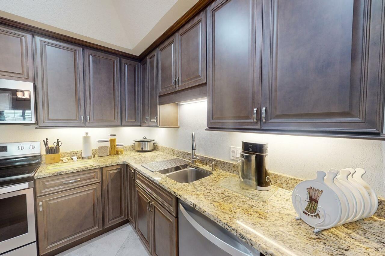 4079 Gator Trace Road Fort Pierce, FL 34982 - Photo 12 of 27 4079-Gator-Trace-Rd-12