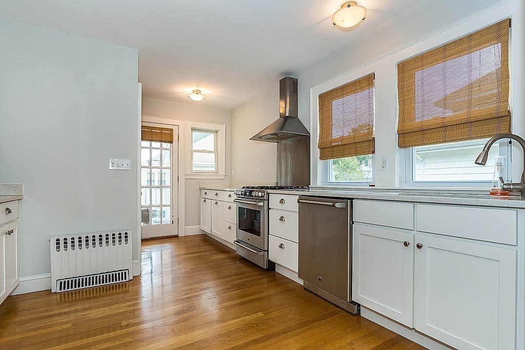 7-9 Carleton Road Belmont, MA 02478 - Photo 3 of 30 Gallery Image 3