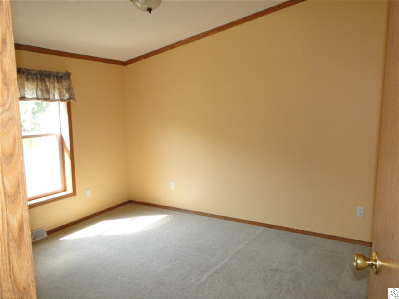 7589 Swan Lake Road Saginaw, MN 55779 - Photo 10 of 17 Gallery Image 10