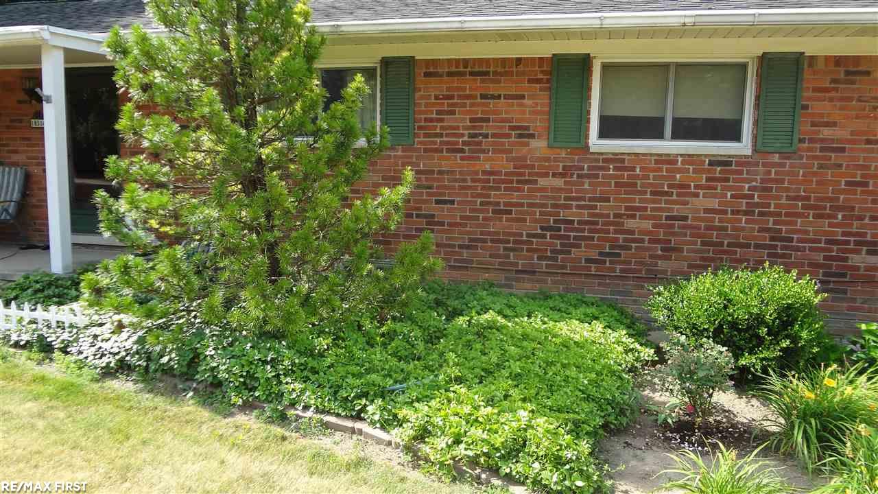 18314 Gilmore Road Armada, MI 48005 - Photo 17 of 47