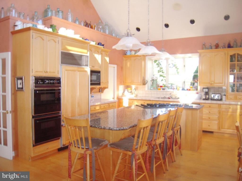 10 Southview Lane Lititz, PA 17543 - Photo 2 of 22