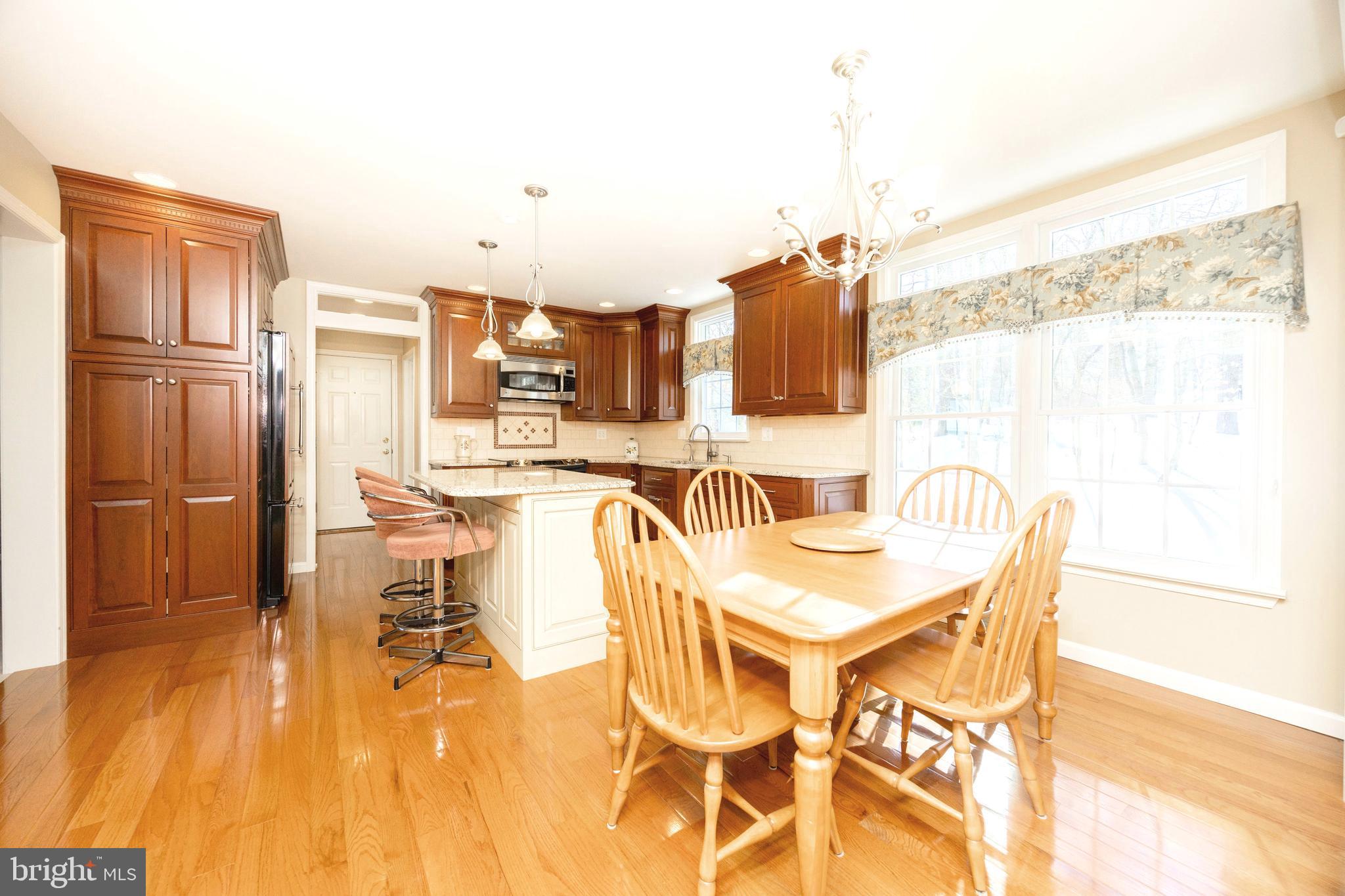 520 Peck Road Downingtown, PA 19335 - Photo 8 of 36