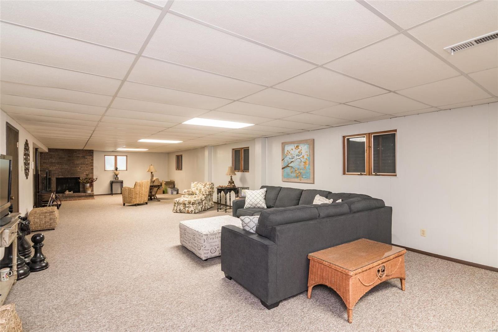 3307 Bluff Road Edwardsville, IL 62025 - Photo 23 of 42 Gallery Image 23