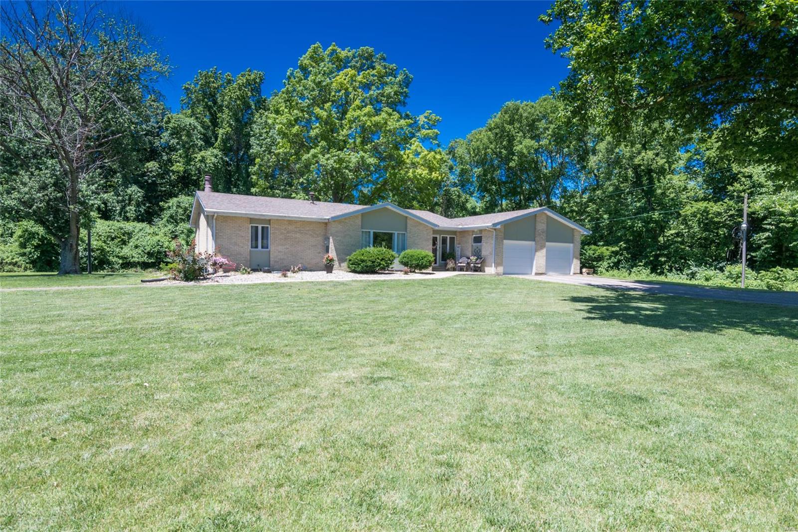 3307 Bluff Road Edwardsville, IL 62025 - Photo 31 of 42 Gallery Image 31
