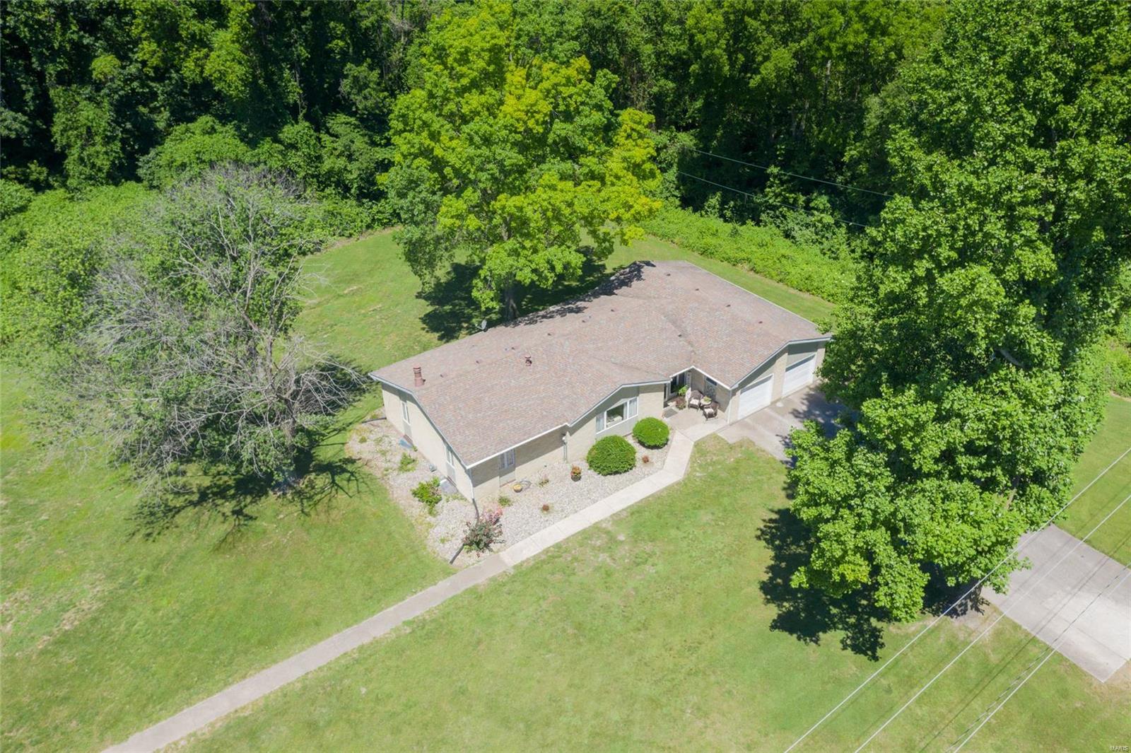 3307 Bluff Road Edwardsville, IL 62025 - Photo 37 of 42 Gallery Image 37