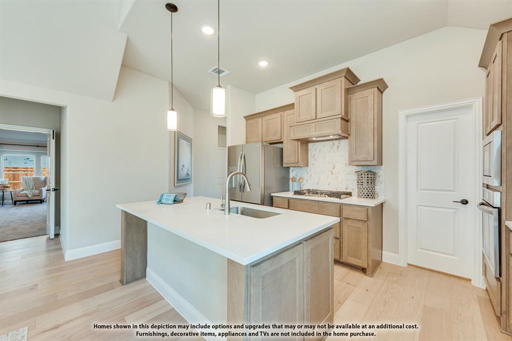 129 Ponce De Leon Road Granbury, TX 76048 - Photo 8 of 25